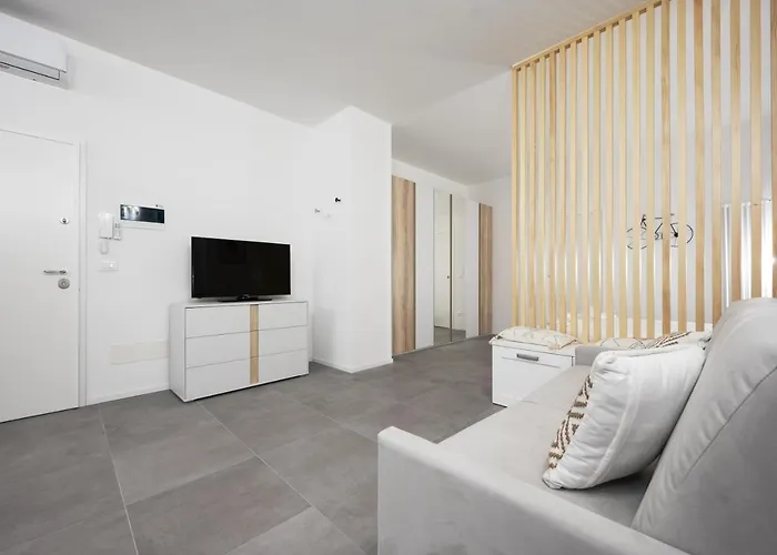 아파트 Getthekey Lenzi *