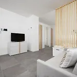 Apartamento Getthekey Lenzi *